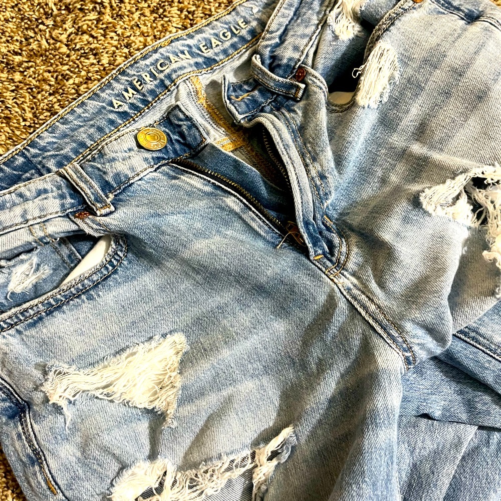 American Eagle Distressed Skater Jeans - Size 4
